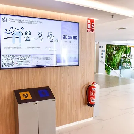 Presidente 4 Sup Hotel