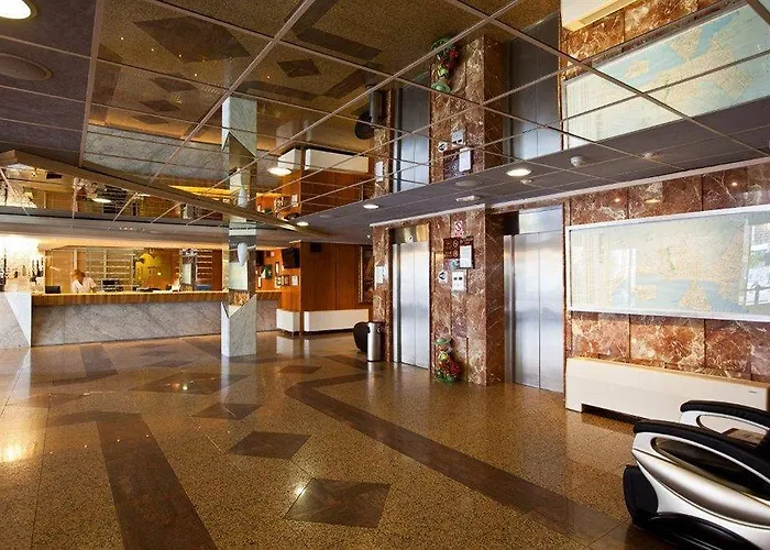 Presidente 4 Sup 4* Бенидорм