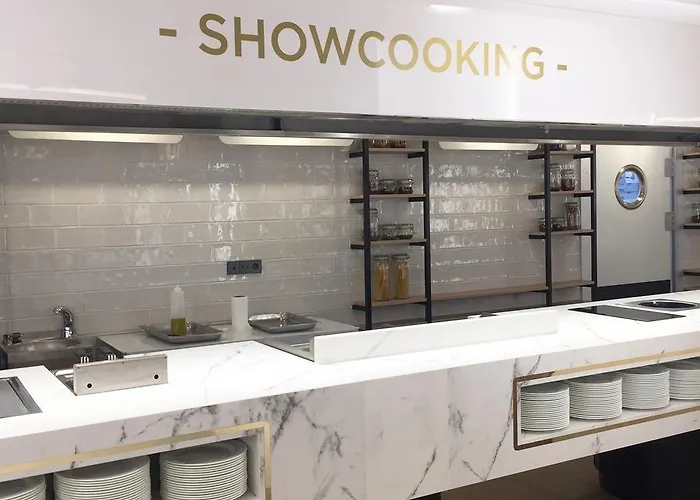 Отель Presidente 4 Sup 4*